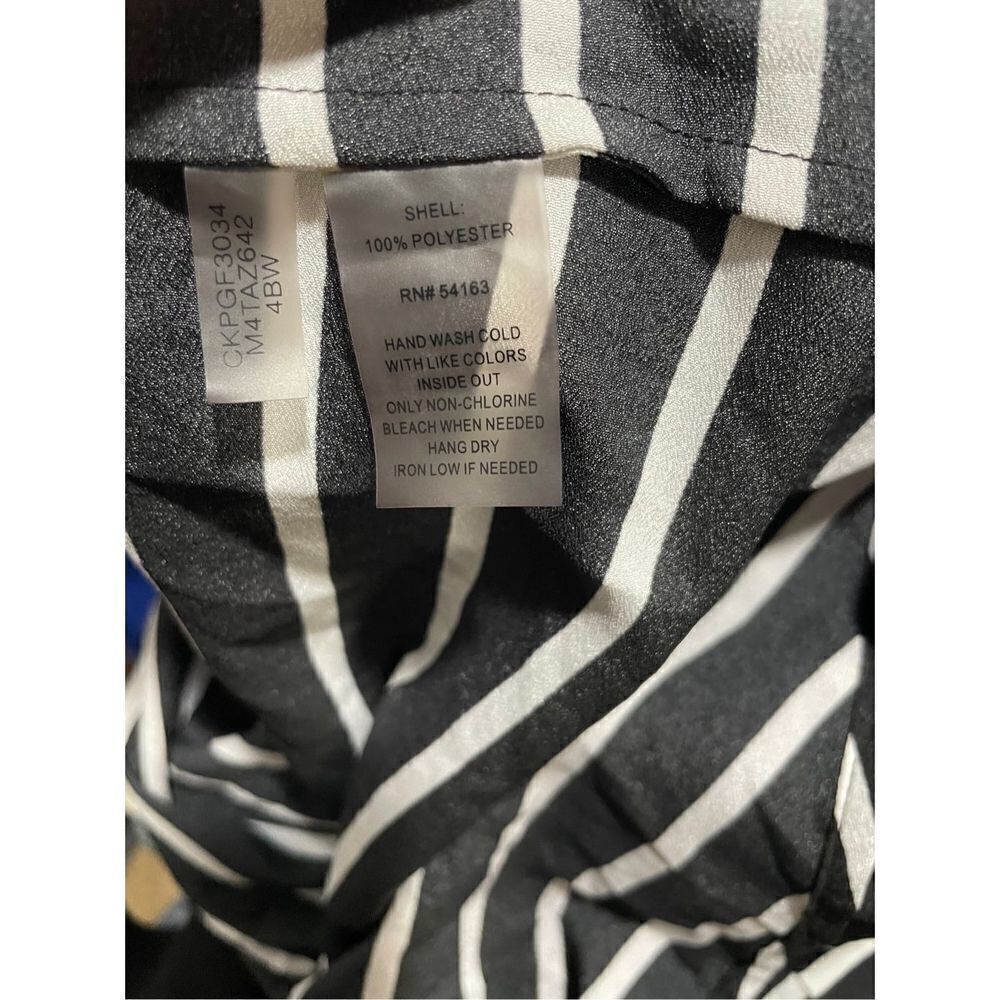 🖤🌟CALVIN KLEIN top 🌟🖤 - Picture 7 of 7